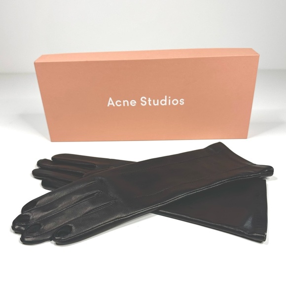 Acne Studios Women’s Black Leather Gloves NEW IN BOX - Picture 1 of 8